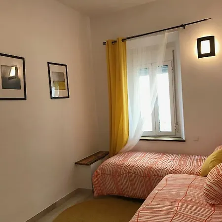 Cal Morrudet Apartment